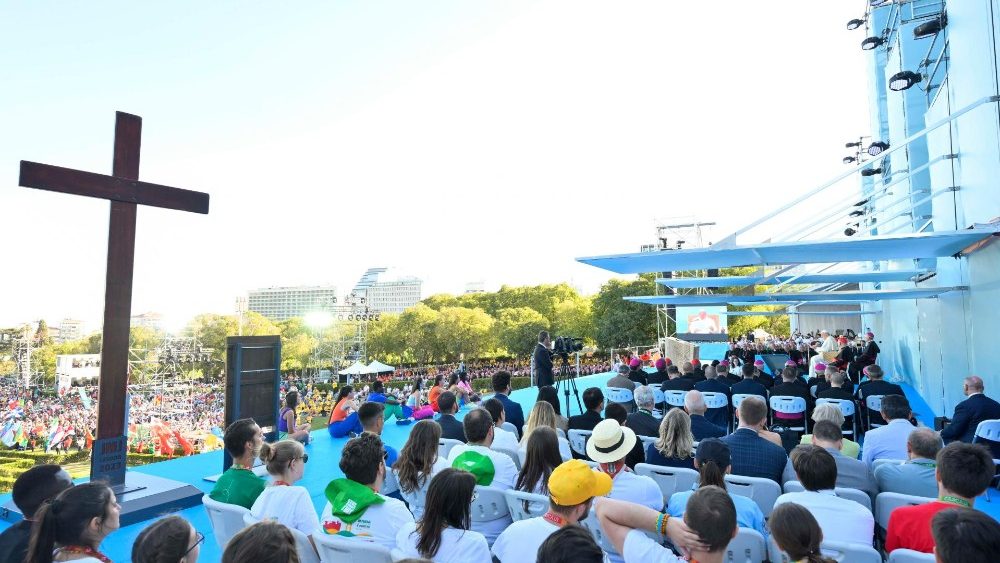 اللقاء العالمي