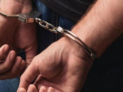 القبض ع مطلوب للعدالة 