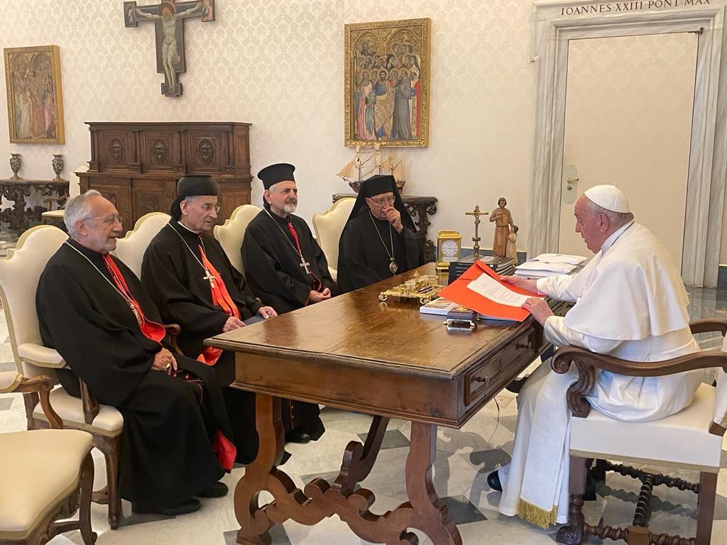 البابا فرنسيس يلتقي بطاركة الشرق الكاثوليك