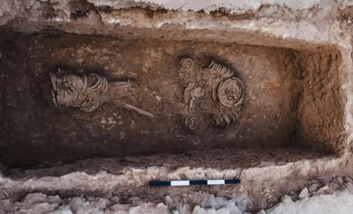 بقايا راهبة مقيدة بالسلاسل في القدس البيزنطية